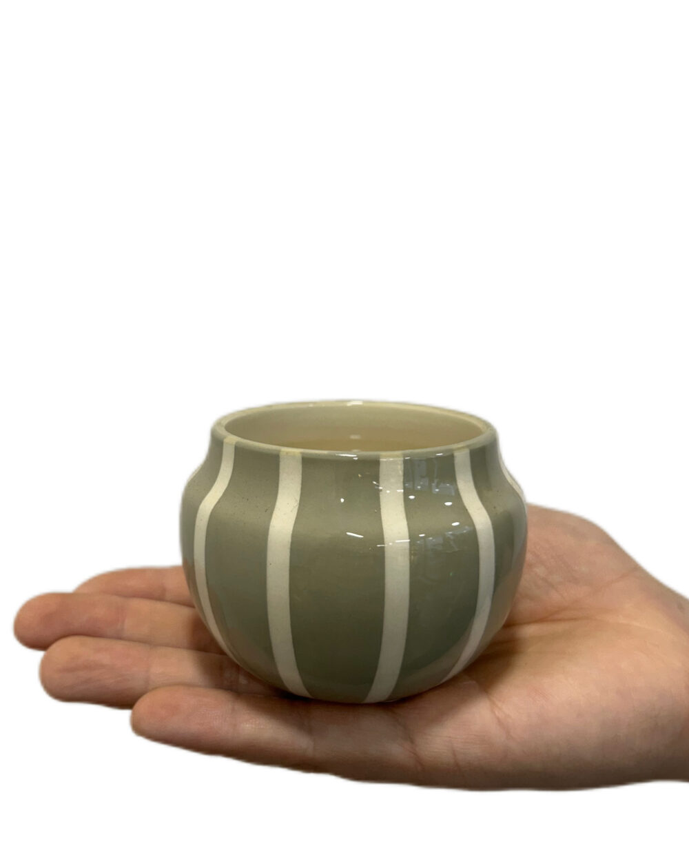 Sivi okrasni lonec Črta (6 cm)